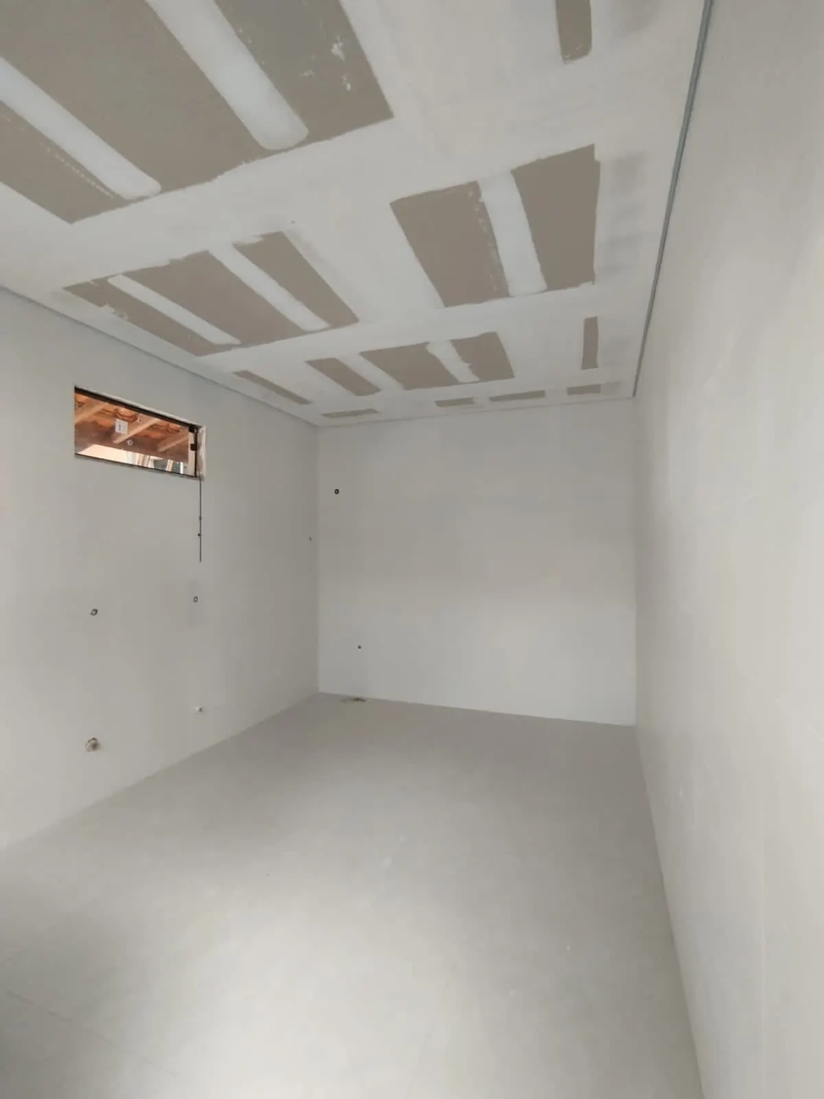 Projeto de gesso em fachada residencial
